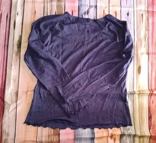 Camiseta azul marino manga larga