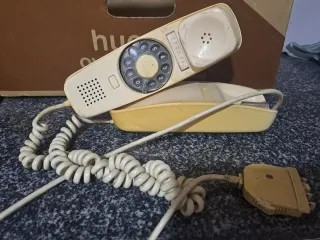 Teléfono antiguo de disco