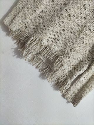 Jersey beige con flecos talla única