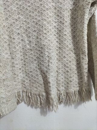 Jersey beige con flecos talla única