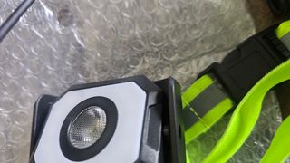 Linterna frontal LED alta visibilidad