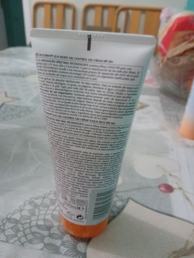 Eucerin Oil Control Protector Solar SPF 50+