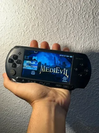 PSP 1004 Negra - Como Nueva