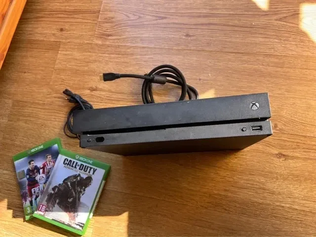 Controller e giochi Xbox One X Black +
