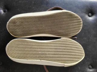 Zapatillas Guess Talla 39. 