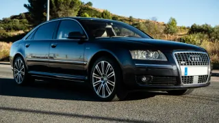 Audi A8 W12 2005
