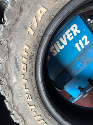 2 neumáticos para 4x4