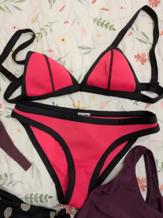 Lote bañadores y bikinis
