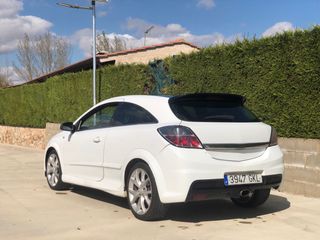 Opel Astra 2009