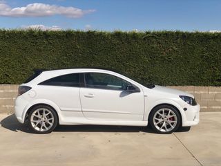 Opel Astra 2009