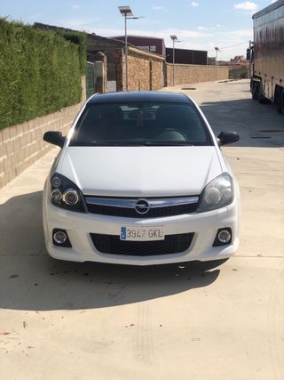 Opel Astra 2009