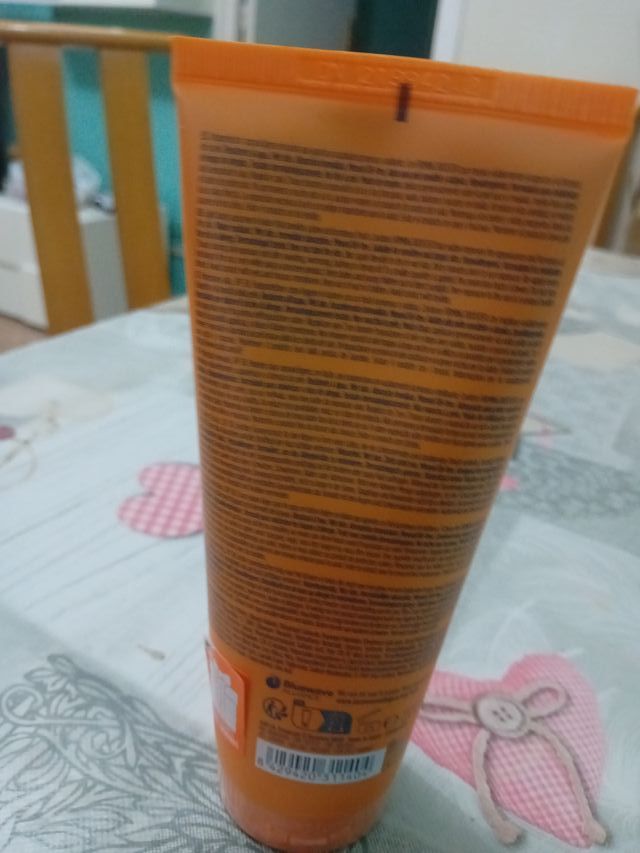 ISDIN Fotoprotector Body Glow SPF 30