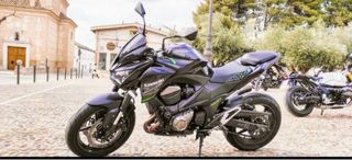 Kawasaki Z800 Negra