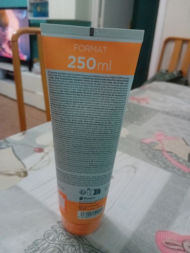 Isdin Gel Cream 250ml Protector Solar SPF30