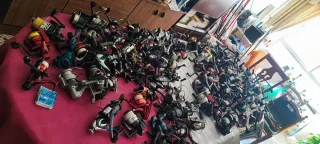 Lote de carretes de pesca