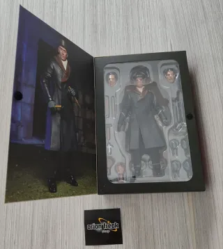 NECA VAN HELSING HORROR OF DRACULA 1958