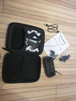 Dron con GPS Blanco y Negro con Mando