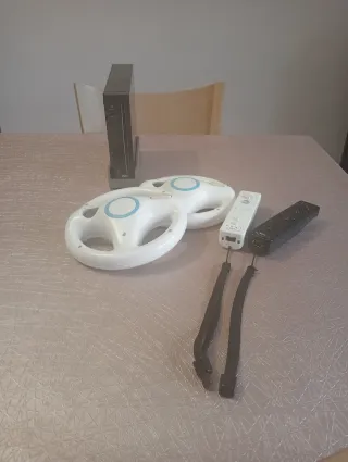 Consola Nintendo Wii Negra + Accesorios