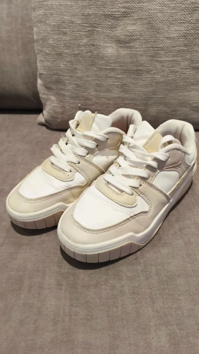 Zapatillas deportivas niña