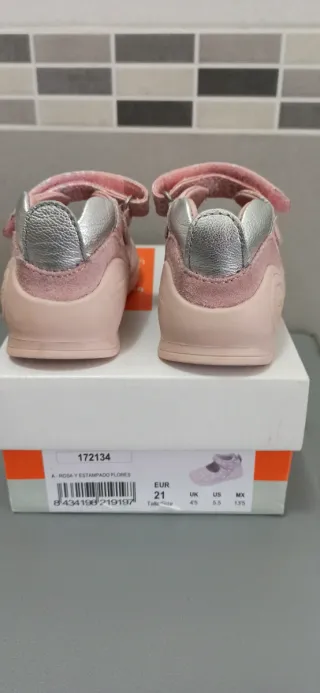 Scarpine bimba rosa con fiori Biomecanics