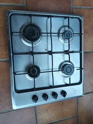 Cocina de gas butano 4 fuegos