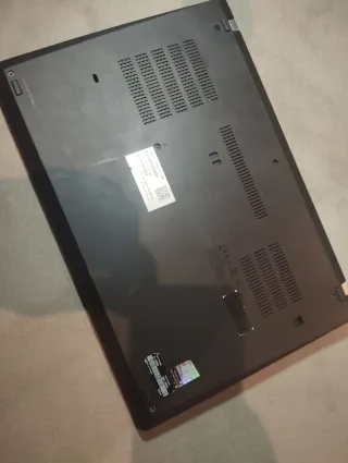Portátil Lenovo ThinkPad Negro