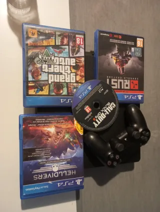 PS4 con Mando y 4Juegos