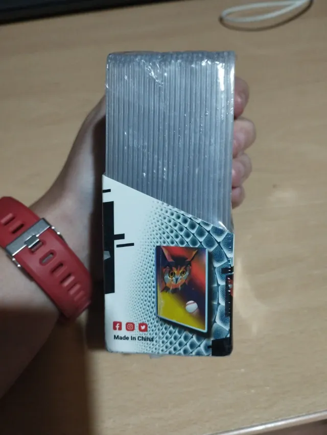 25 Protectores Premium para Cartas