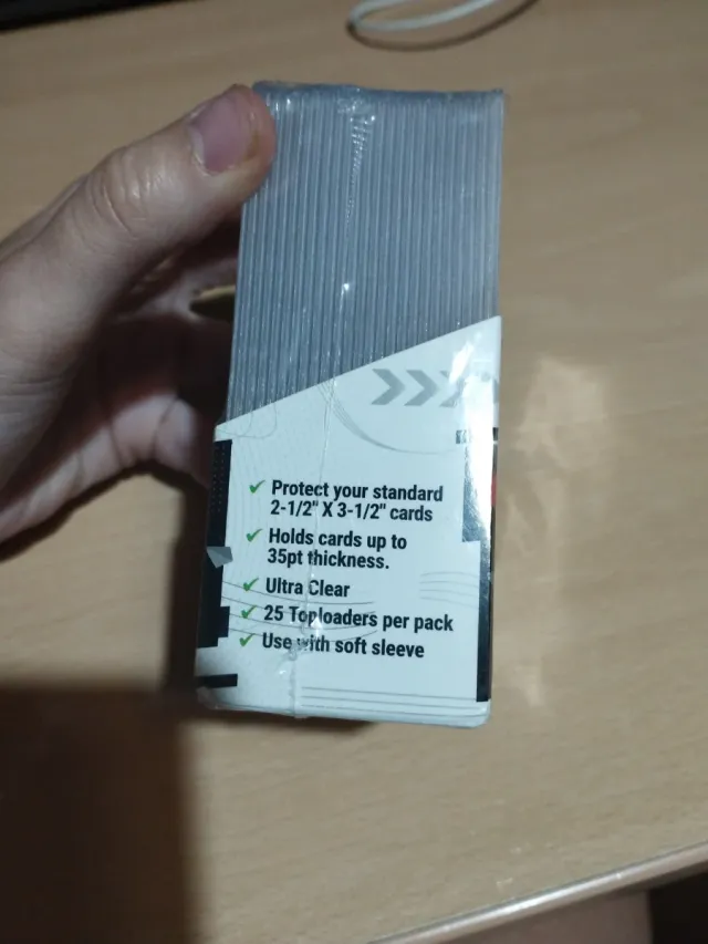 25 Protectores Premium para Cartas