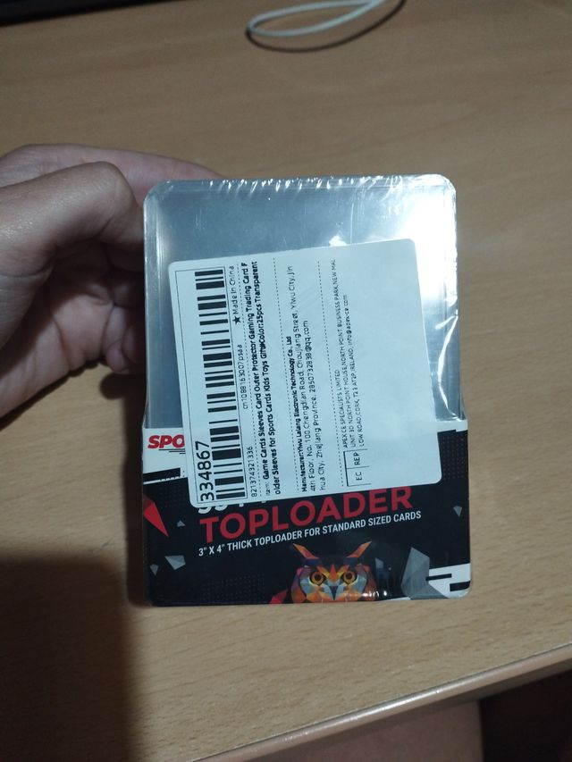 25 Protectores Premium para Cartas