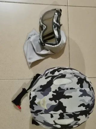 Casco Dainese y Gafas Snowboard