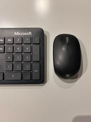 Teclado y Ratón Inalámbricos Microsoft