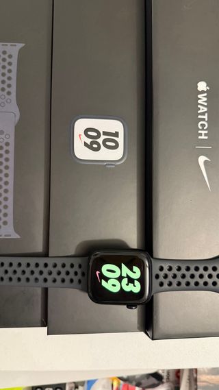 Apple Watch 7 Nike Special Edition nuevo 45mm _``