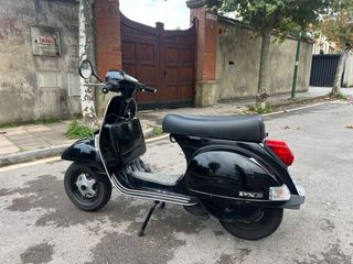 Vespa 200px Disco Negra
