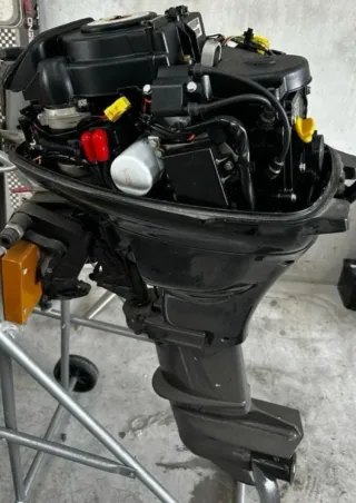 Motor fueraborda Mariner 20HP 4T