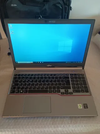 2 Portátiles Intel Core I5 - 16 GB de RAM 