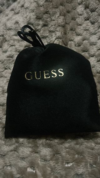 Pendientes Guess Dorados con Circonitas