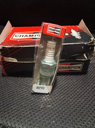Caja de bujías Champion