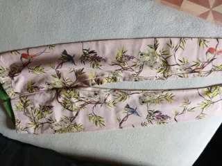 Pantalones de mujer con estampado de koalas