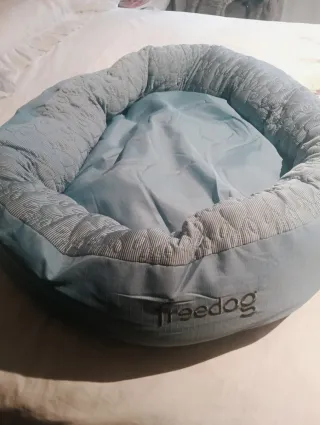 Cama para gato/perro Freedog azul y gris