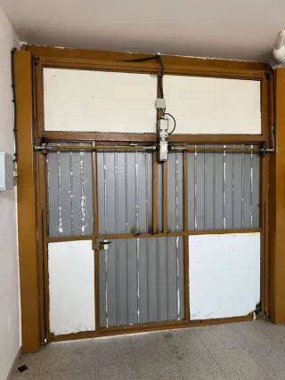 Puerta Cochera Garaje Trasera