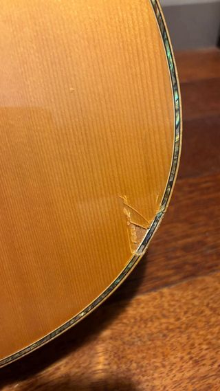 Guitarra Acústica Washburn en perfecto estado