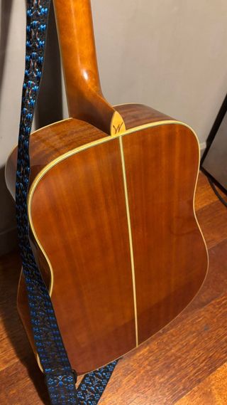 Guitarra Acústica Washburn en perfecto estado