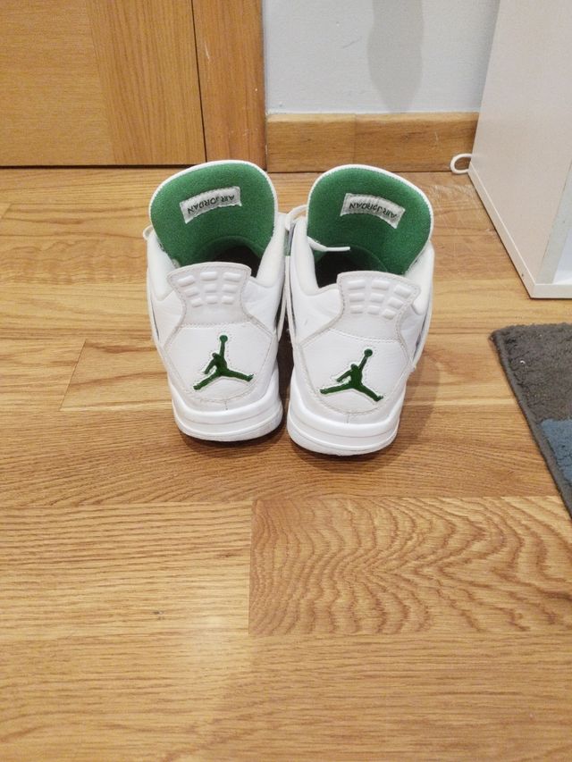 Jordan Retro 4 green metalic Talla 42 Verde Blanco