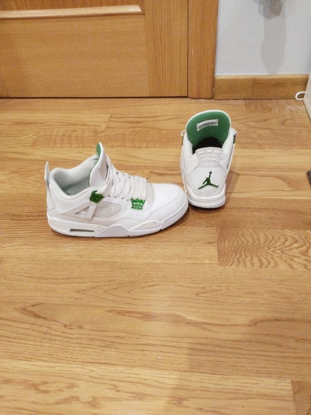 Jordan Retro 4 green metalic Talla 42 Verde Blanco