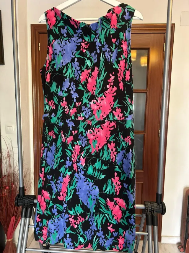 Vestido estampado floral negro