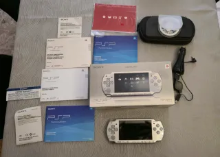 Sony PSP 2004 Silver