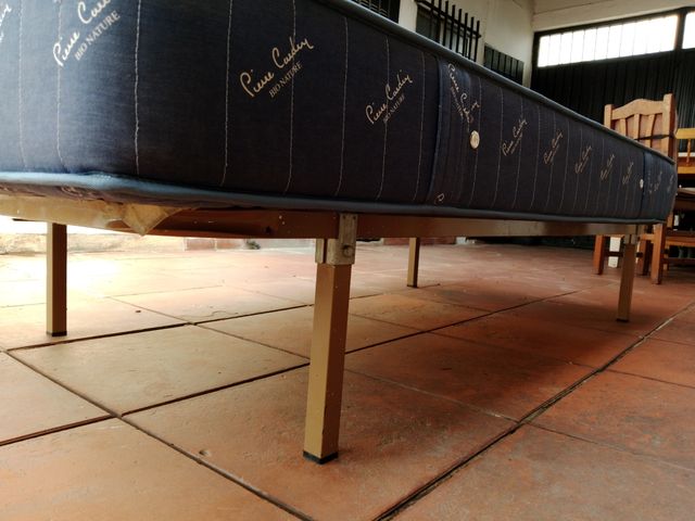 Cama Completa Pierre Cardin