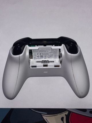 Mando Xbox One S (entrada carga dañada)