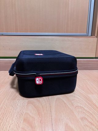 Funda Deluxe Nintendo Switch